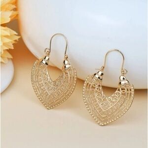 Gold Filigree Heart Earrings